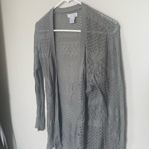 2 Cardigans - Picture 5 of 5